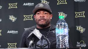 Florida State has hired UCF OC Tim Harris as receivers coach, sources tell <a href="/247Sports/">247Sports</a>/<a href="/CBSSports/">CBS Sports</a>. Harris, a Hall of Famer at Miami, was an assistant for the Hurricanes before re-joining UCF in 2024. He was bumped up to play-caller midway through season.

247sports.com/article/colleg…