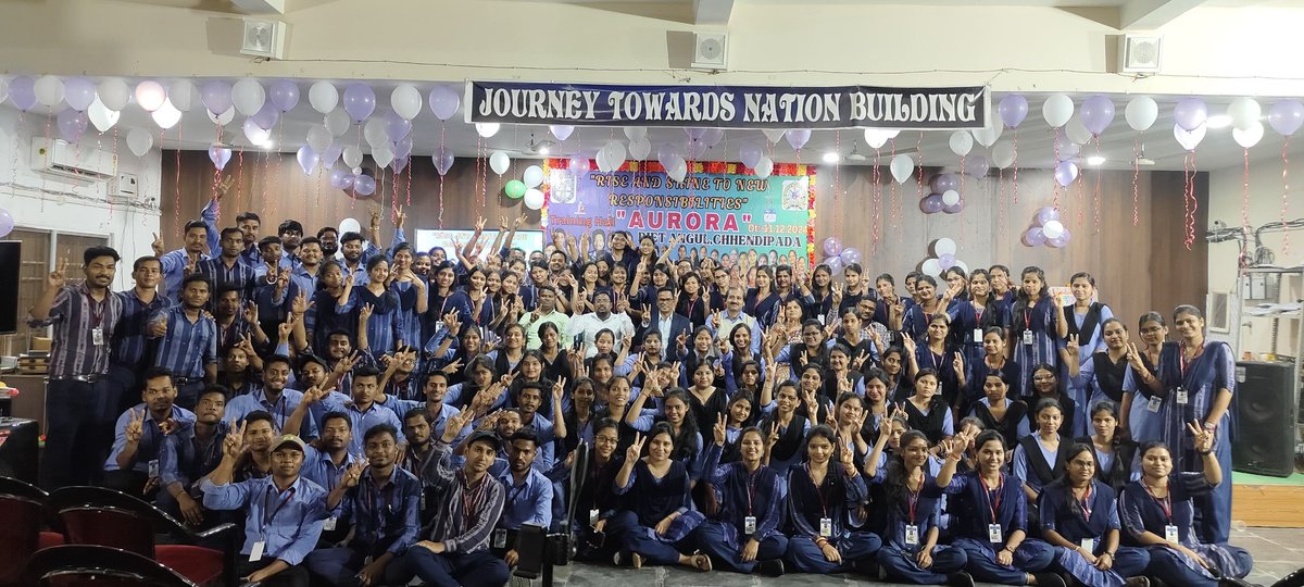 AngulDiet's tweet photo. Aurora 2024: Welcome Ceremony a huge success! Thanks to our 2nd-year student teachers for organizing an unforgettable day! #Aurora2024 #WelcomeCeremony #DIET_Angul https://t.co/Po3SrFyoG4