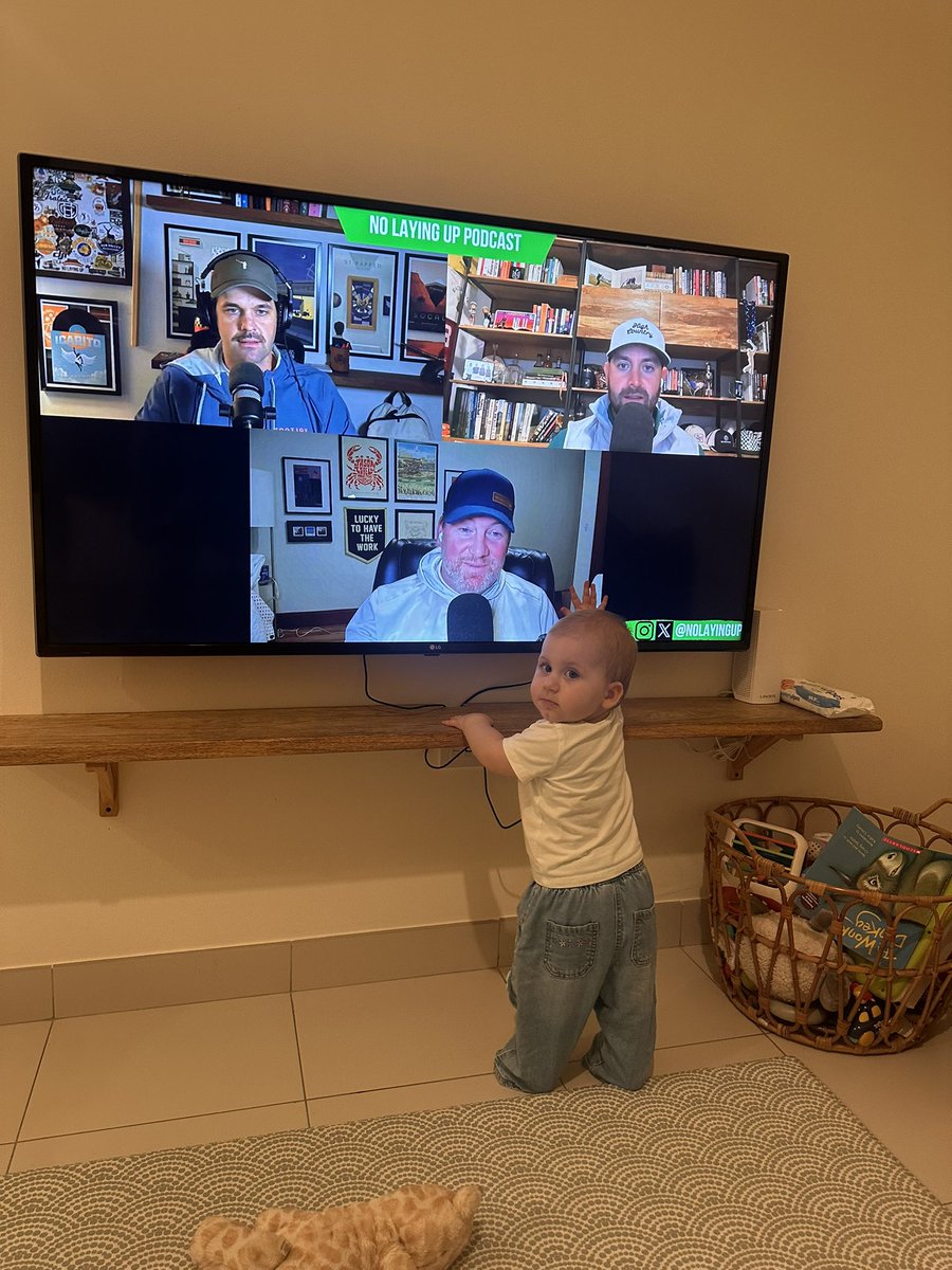HighcockE's tweet photo. @TronCarterNLU @ngschuNLU @KVanValkenburg little one tuning in as always. Some kids love Miss Rachel, my girl love the NLU crew https://t.co/PLLGHnJ1Im