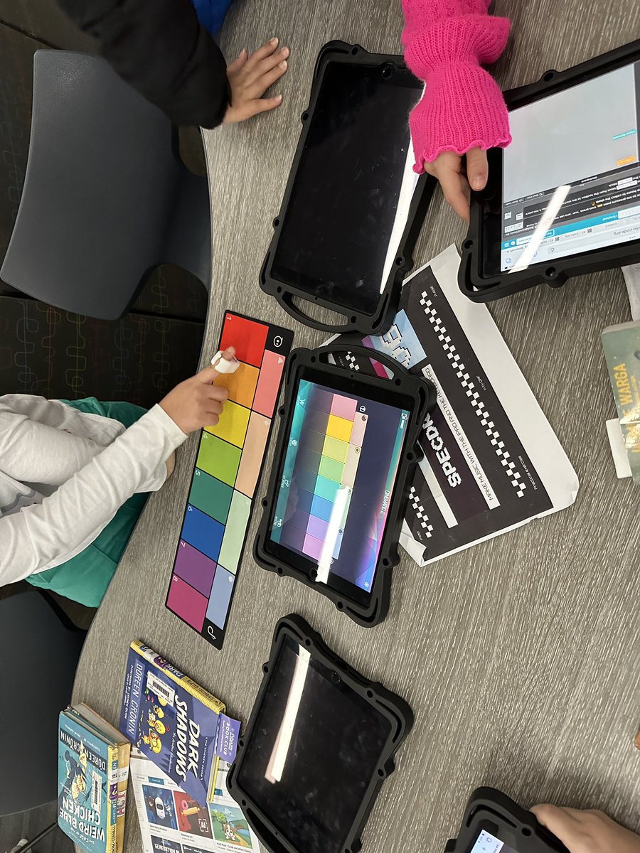 Coding fun! #hourofcode #gcisd #ExperienceSLE