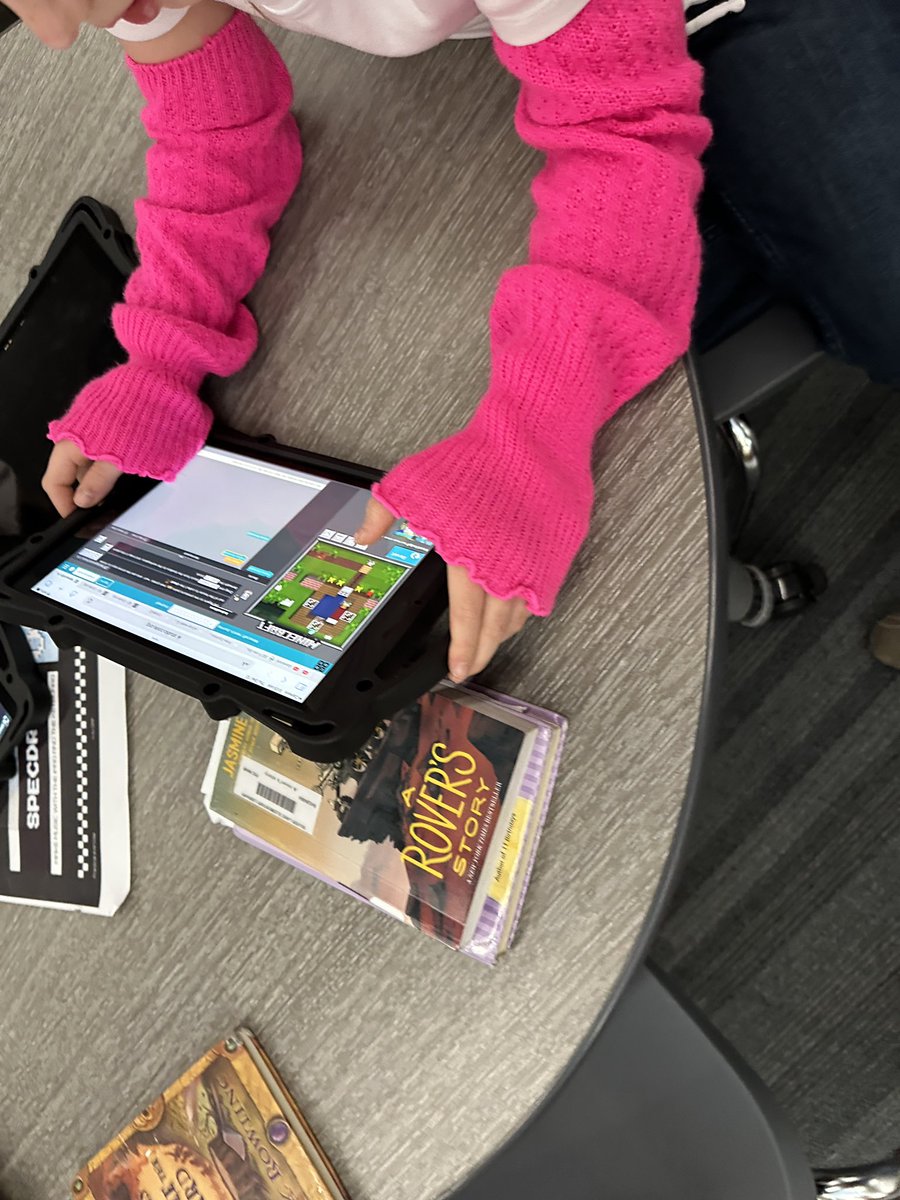 Becky Sporrer tweet media