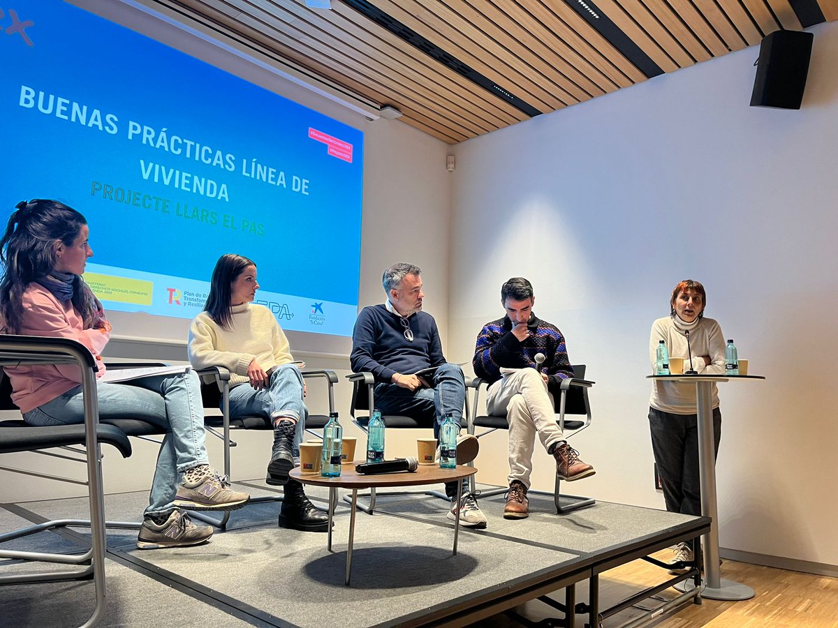 fepa_18's tweet photo. @AssociacioInvia @AssociacioIsil @FMFontanilles @fundacioeveho @FundacioComtal @CaminsFundacio @PuntReferencia @info_ISOM @emorist @Taula3sector @geblanquerna @IntressOrg @InjuveSpain @MargaritaGC_Ec @actua_coop @Fund_Acollida @F_CiutatiValors @FMariaRaventos @ONGCesal @AldeesInfantils @caritasbcn @cedretw @FundacioTresc @MaristesCat @suaracoop @UABBarcelona @UNED @UdL_info @ghumanitaria A la taula de Bones pràctiques @PuntReferencia @FMFontanilles @fundacioeveho i @actua_coop ens han compartit les seves accions innovadores en:
🏡habitatge
📖formació
⚒️Inserció laboral
El seu coneixement i aprenentatges ens permeten seguir millorant.
#ProjecteIMEX https://t.co/uXqCsb25nk