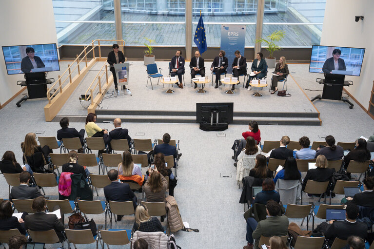 European Parliamentary Research Service (@ep_eprs) on Twitter photo 📅This week, EPRS held a policy roundtable on Towards a European democracy shield in our digital world: The role of information integrity
Did you miss the event?
📺 Watch the streaming: youtube.com/watch?v=4sjYX0…
<a href="/charlob59/">Charles Baubion</a> @NajaBentzen #EPRSevents 📅This week, EPRS held a policy roundtable on Towards a European democracy shield in our digital world: The role of information integrity
Did you miss the event?
📺 Watch the streaming: youtube.com/watch?v=4sjYX0…
<a href="/charlob59/">Charles Baubion</a> @NajaBentzen #EPRSevents