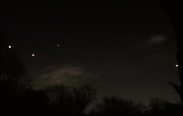 ElizaPhotograp1's tweet image. #NewJersey #drones #dronesightings #drone #dronesnj #sussexcountyNJ #December2024