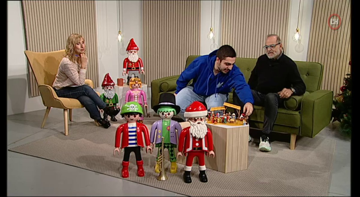 #TVLH🛋️Els <a href="/playmobil/">PLAYMOBIL</a> , protagonistes d' alguns del pessebres a L'Hospitalet
<a href="/MuseuLH/">Museu L'Hospitalet</a> 
👇👇

lhdigital.cat/general/clip-p…