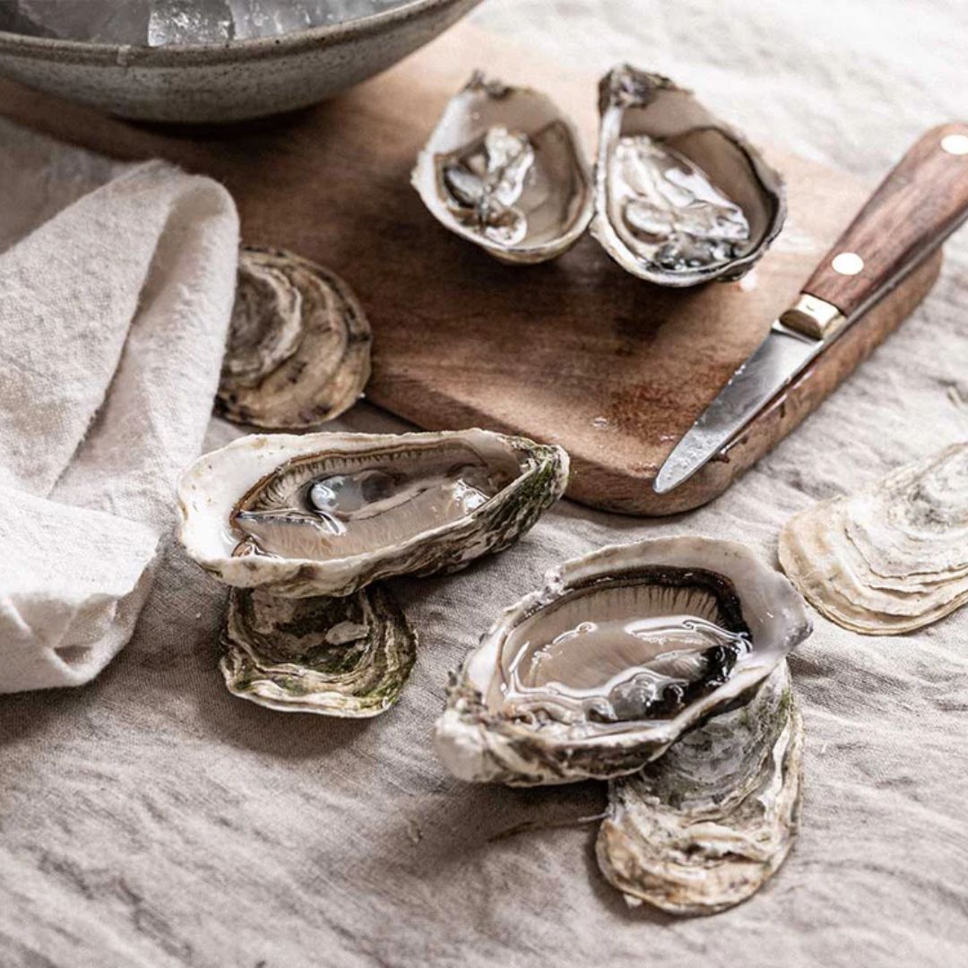 An early Christmas treat! 🎁

Jersey is hiding 10 vouchers in their boxes - win your next dozen Jersey oysters! Order now through Wright Brothers at Home, our online fishmonger, for your chance to win. 

Order now &gt; bit.ly/49gmjce