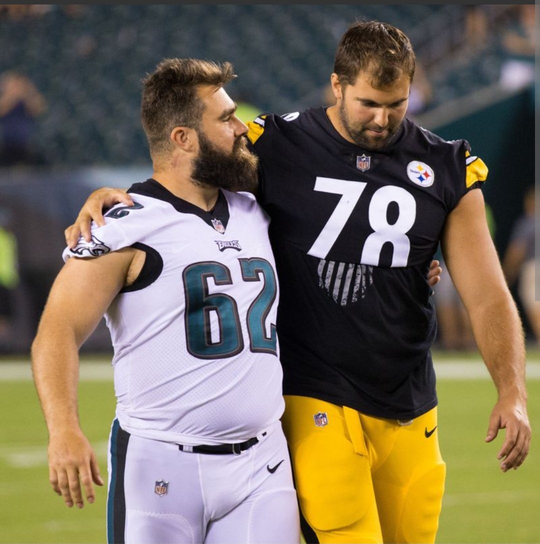 CORTINA DE ACERO | TWITCH 🟣     
🚨 ES HOY🚨
🖤💛21:30h💛🖤

🔥El duelo de Pensilvania🔥
Comienza el último 4o de RS
<a href="/steelers/">Pittsburgh Steelers</a> vs <a href="/Eagles/">Philadelphia Eagles</a>
<a href="/Fensoman/">Eduardo Pascual</a> y <a href="/puno_acero/">EL PUÑO DE ACERO (The Steel Fist)</a> nos hablan de las posibles claves en la previa, junto a Miky <a href="/mclementei/">Miky Clemente</a> de <a href="/EaglesSpainPod/">Podcast Eagles Spain</a> 
Envíanos tus preguntas