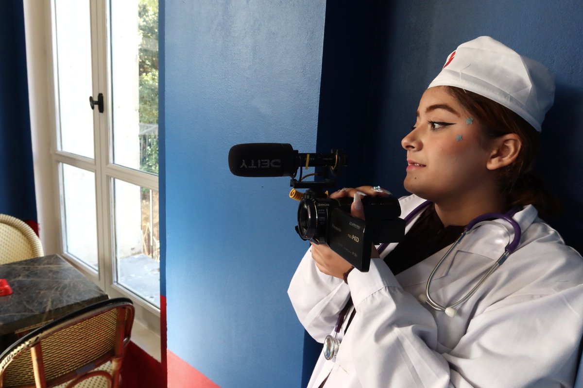 🎬 Une matinée inoubliable au Château de la Buzine !

L’e2c Marseille s’est plongée dans l’univers du cinéma à l’usine des films. 🎥

Les stagiaires ont imaginé un mini-film de A à Z, de l’écriture à la mise en scène de leur film.

#UsineDesFilms #e2c