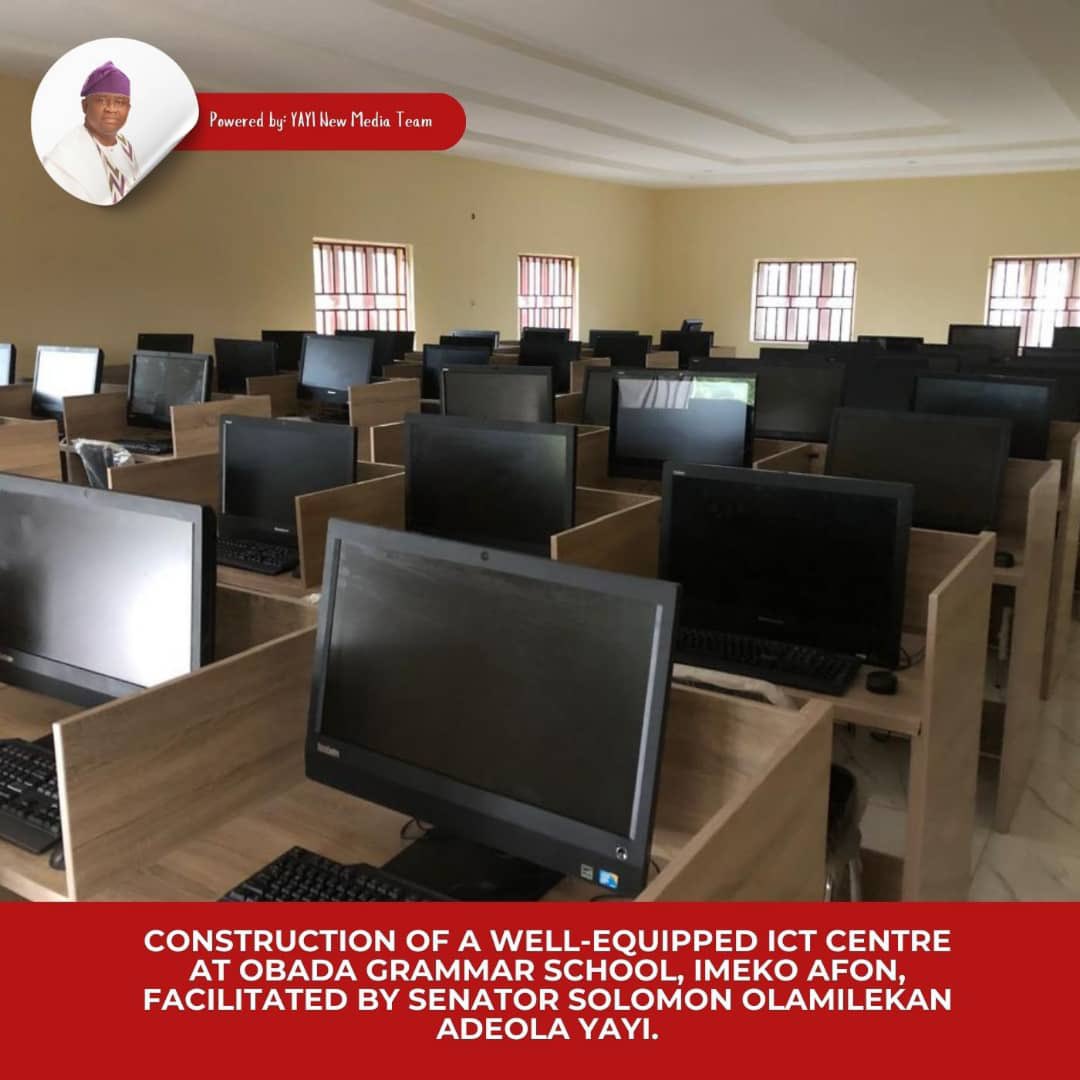 Sen_AdeolaYAYI's tweet photo. Here is a newly completed and fully equipped state-of-the-art ICT HUB in OBADA GRAMMAR SCHOOL IMEKO AFON.

The hub sited in the premises of the school is designed to enhance secondary school students’ knowledge of ICT and digital technology. https://t.co/CqCzccSYmG