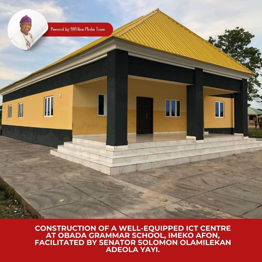 Sen_AdeolaYAYI's tweet photo. Here is a newly completed and fully equipped state-of-the-art ICT HUB in OBADA GRAMMAR SCHOOL IMEKO AFON.

The hub sited in the premises of the school is designed to enhance secondary school students’ knowledge of ICT and digital technology. https://t.co/CqCzccSYmG