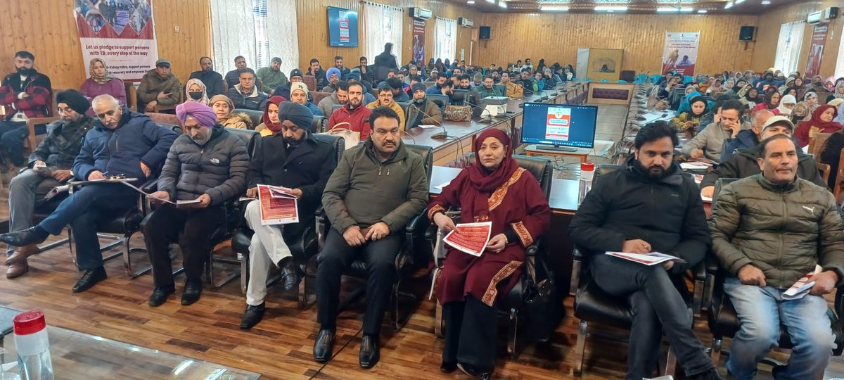 PrincipalGMCbla's tweet photo. Dr. (Prof.) Majid Jahangir, (@jahangir_prof)Principal GMC Baramulla, attended  the 100-Day TB Campaign (Ni-kshay Shivir) at Dak Banglow, Baramulla. The event emphasized TB detection, diagnosis, &amp; treatment to make Baramulla TB-free. #TBMuktBharat #healthcare @diprjk @ANI https://t.co/czpTnayYOE