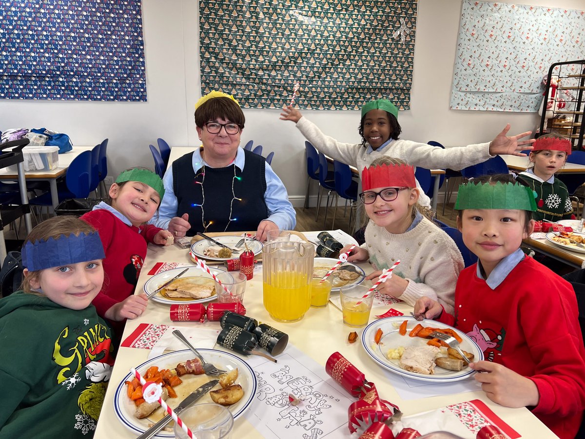 GodolphinPrep's tweet photo. Our Godolphin Prep Christmas Lunch was filled with festive cheer—laughter, jokes, and joy all around! Delicious food, thoughtful presents, and unforgettable moments. Huge thanks to Chartwells for the amazing feast that brought us all together! 🍗🎄 https://t.co/7k7OrmtseF