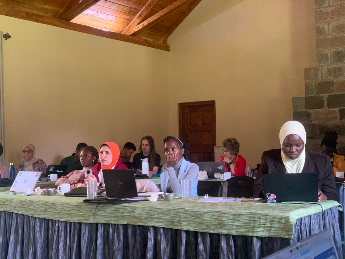AFRICAN_BDN's tweet image. #ABDSA2024 Day 4
2nd Lecture on #Analytical Methods with @Dr_AzeezatAzeez.
#africanbraindata #fmri
@KavliFoundation