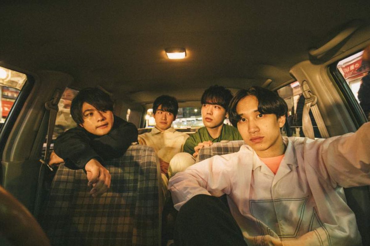 hopeツアーやります！！
ずっと頭の片隅に残ってた…
写真は当時と同様にミーのカー🚗で
是非是非、お越し下さい。

#マカロニえんぴつ