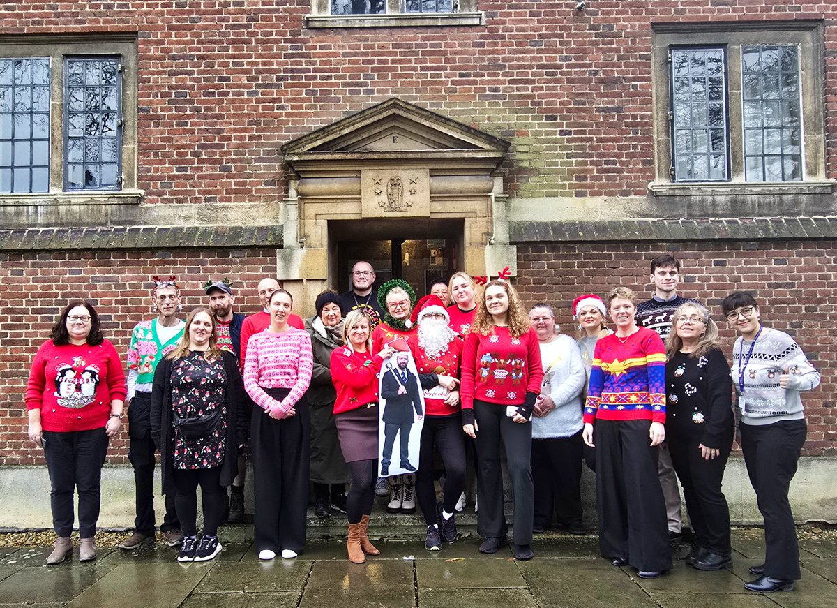 Magdalene College (@magdalenealumni) on Twitter photo It's #ChristmasJumperDay! Staff at Magdalene are raising money for <a href="/savechildrenuk/">Save the Children UK</a>. 🎄🎅
christmas.savethechildren.org.uk/fundraising/cj… It's #ChristmasJumperDay! Staff at Magdalene are raising money for <a href="/savechildrenuk/">Save the Children UK</a>. 🎄🎅
christmas.savethechildren.org.uk/fundraising/cj…