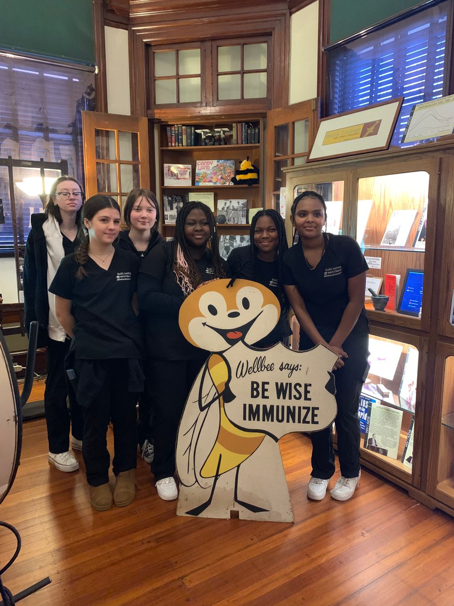 Thrilled to welcome Health Assisting students from Minuteman Tech in Lexington! Public health's future is bright! #MinutemanHS #arlingtonma #doverma #needhamma #lexingtonma #lancasterma #Bolton #actonma #concordma #stowma  #HealthAssisting #FutureHealthcareHeroes