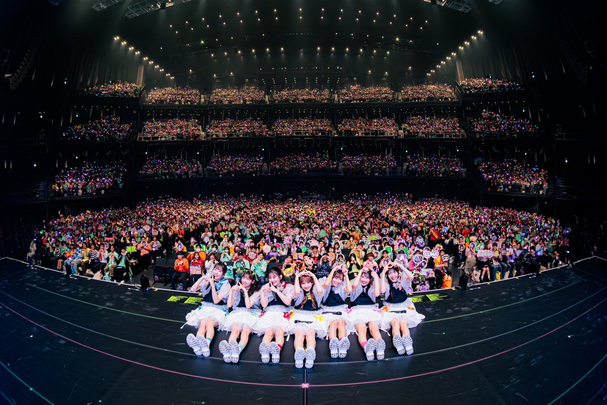 JAPAN TOUR 2024 集合写真】 12/12(木) 『FRUITS ZIPPER JAPAN TOUR