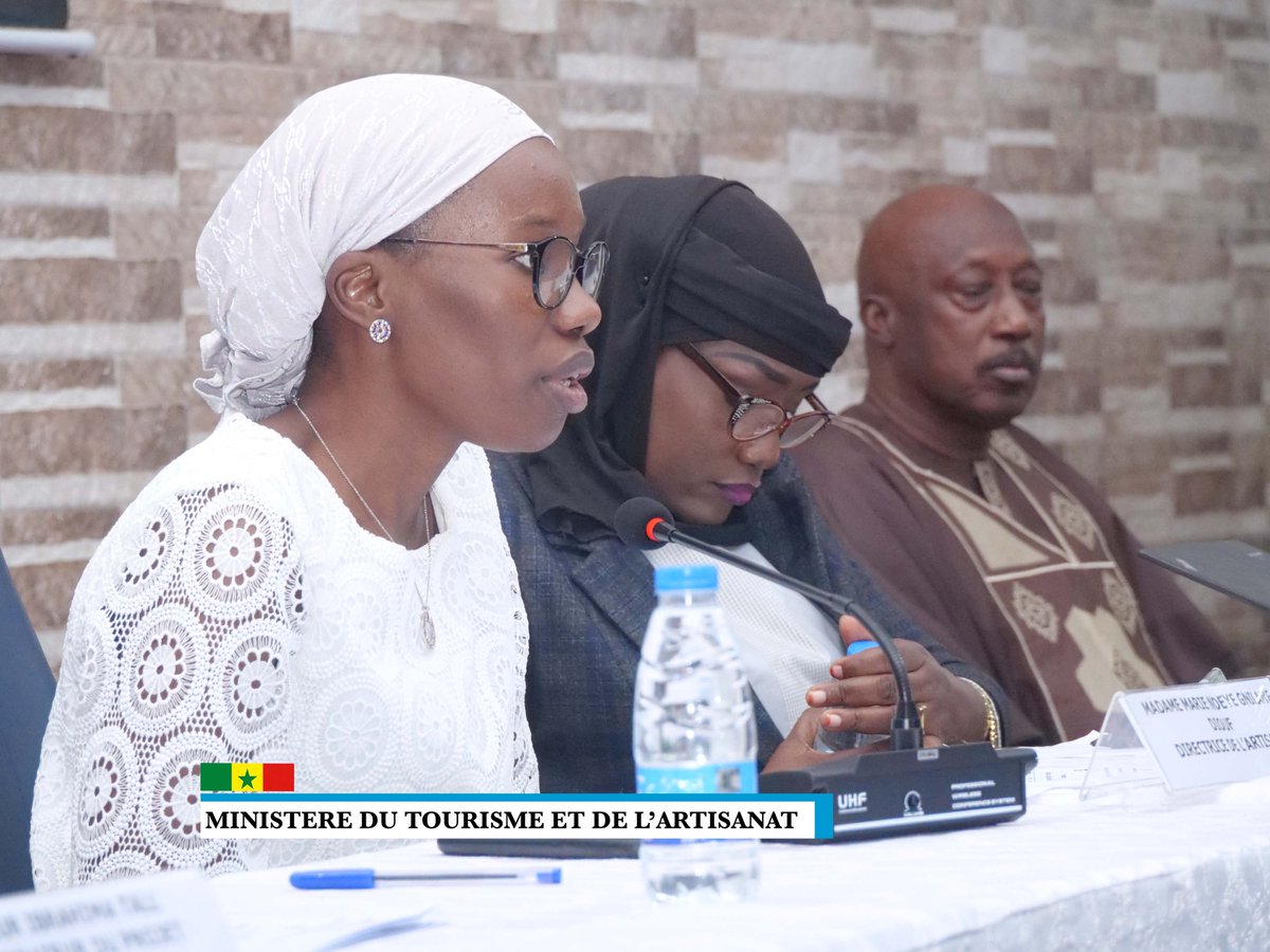 MinCult_Tourism's tweet image. 1/2 Le Projet Mobilier National a organisé 11 déc. une journée dédiée à la Commande publique en marge de la 32e édition de la #Fidak 
Le SG Mouhamadou M. THIOUNE a présidé l’ouverture sous le thème &apos;Territorialisation de la Commande publique&apos;
@M_DIAO221 
@MobilierProjet