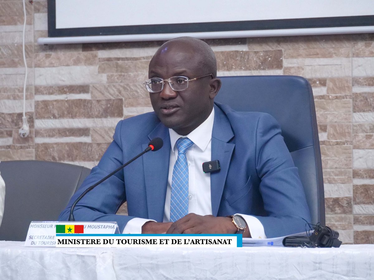 MinCult_Tourism's tweet image. 1/2 Le Projet Mobilier National a organisé 11 déc. une journée dédiée à la Commande publique en marge de la 32e édition de la #Fidak 
Le SG Mouhamadou M. THIOUNE a présidé l’ouverture sous le thème &apos;Territorialisation de la Commande publique&apos;
@M_DIAO221 
@MobilierProjet
