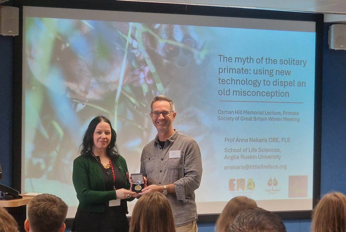 Congratulations to the recipient of our Osman Hill Medal: Prof Anna Nekaris. A fantastic presentation about how long-term data can tell us more about elusive nocturnal primates! #PSGBBristol @QueenFireface