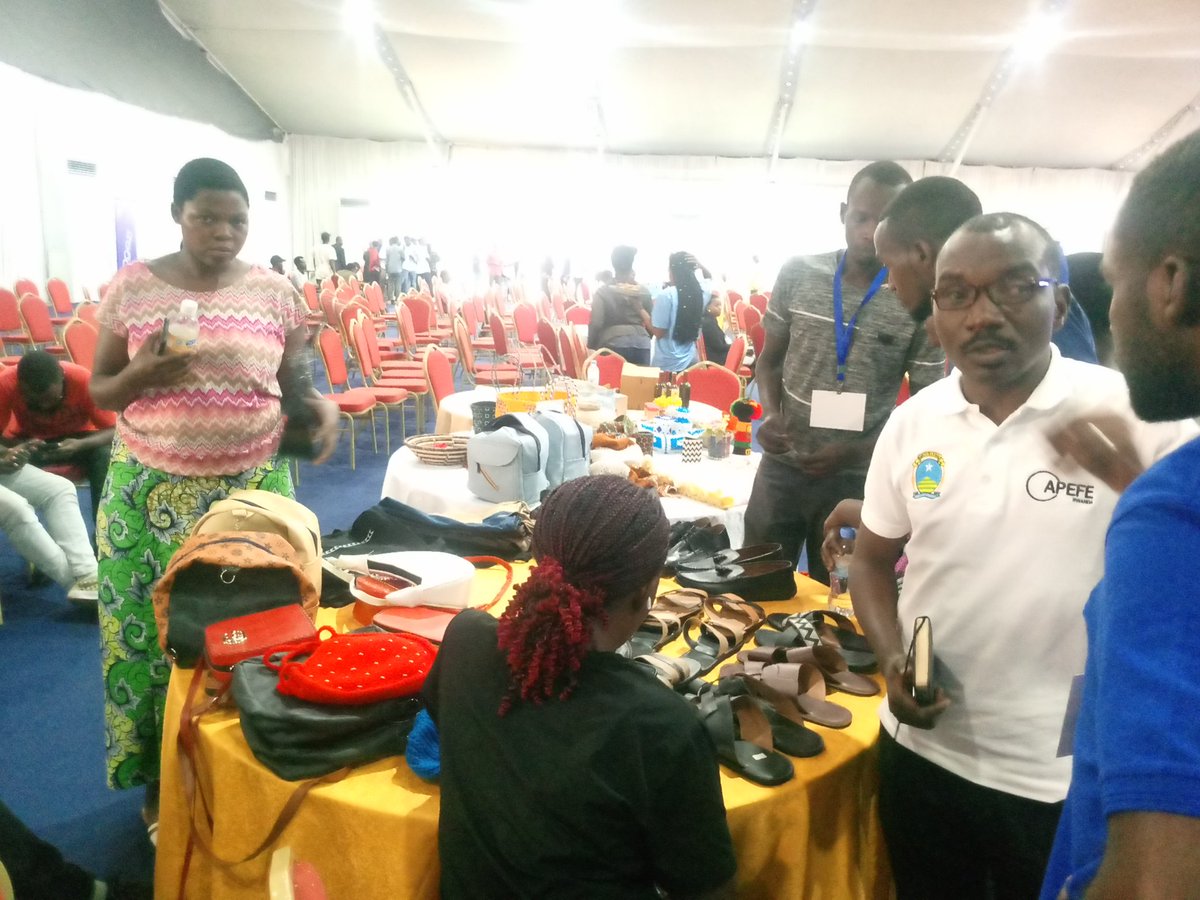 RycpRwanda's tweet image. #JobNet Muri @CityofKigali at #KCEV ahari Kubera urubuga rwo gutanga akazi no kubashaka nka @RycpRwanda twaje gutanga Ubumenyi ku kwihangira imirimo mu byiciro byabagore 'urubyiruko nabafite Ubumuga mwakoze Hon. @jnabdallah gusa urubyiruko rwitabweho cyane. @RDBrwanda