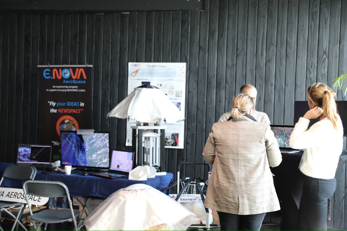 🚀 Aujourd’hui, l’Agglo #CannesLérins et le Pôle <a href="/Safe_Cluster/">SAFE</a> ont accueilli au <a href="/cineum/">Cineum Cannes</a> <a href="/villecannes/">Cannes</a> près de 300 experts et porteurs de projets à l’occasion des « 3èmes Rencontres du Spatial en région Sud », le plus grand événement régional dédié à la filière spatiale.
