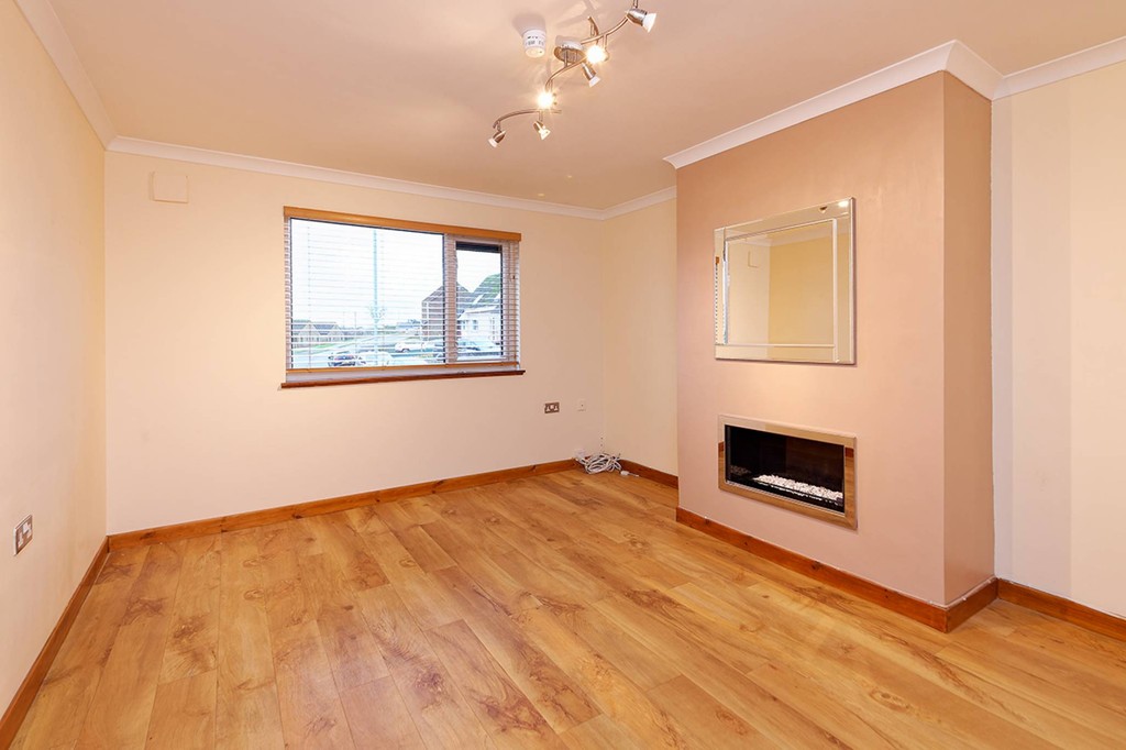 McEwanFraser's tweet photo. π 18 Lochdale,Stranraer,DG9
βͺοΈ Offers over Β£70,000
βͺοΈ 1 ποΈ | 1 π
β‘οΈ https://t.co/1KSW2oV750
For more information or to arrange a viewing:
π± DM or WhatsApp us
βοΈ Dumfries 01387 218 080
π§ viewings@mcewanfraserlegal.co.uk
#MFLproperty https://t.co/YQr9mzNt1q