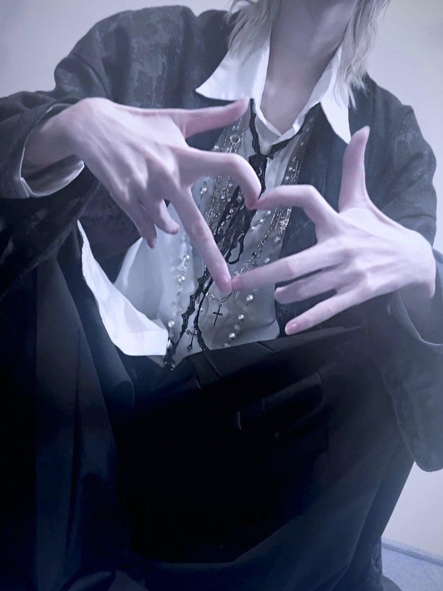 握手会キャパい 俺の手どうぞ