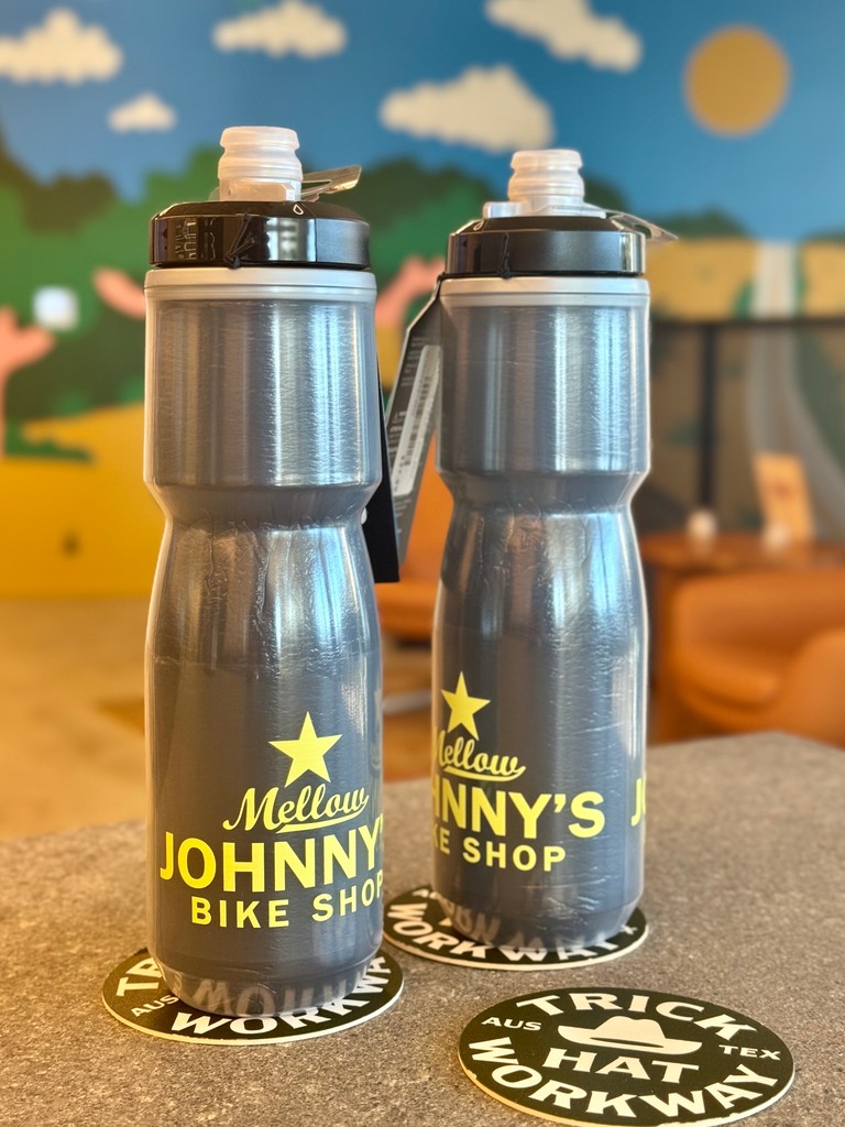 Now in black with our classic logo in yellow, the MJ's CamelBak Podium Chill Bottle. It's the 24 ounce version for that little bit more of your favorite bevvy.  😎 Get yours and other fun stuff here: shop.mellowjohnnys.com/collections/th…

#rideyourbike