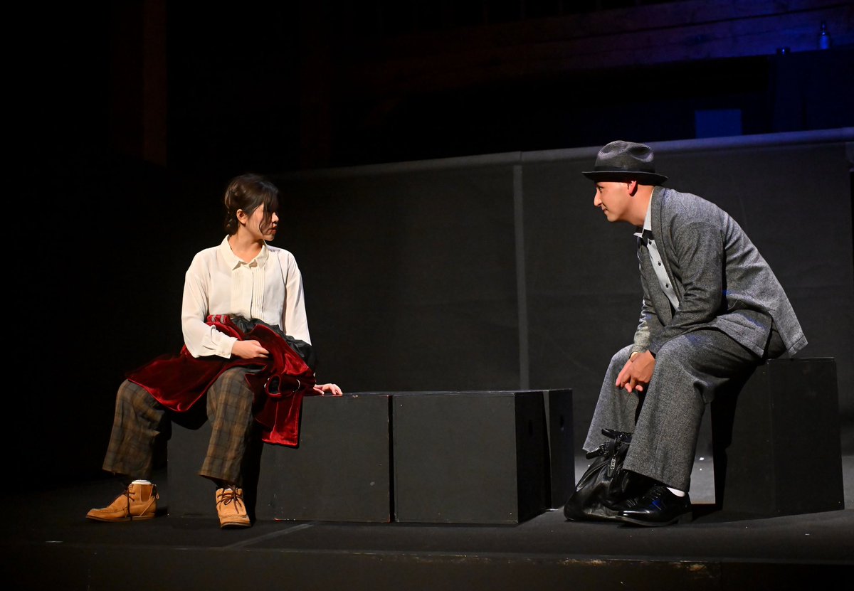Theater_IO's tweet photo. 金沢若手俳優シアタープロジェクト『初恋』 

「脳みそを抜かれたウサギ」になる
やっぱり恋はおそろしいと思った。
(40代 女性)

恋に落ちたと自覚したときの弾けるような声色、表情がとても好きでした。
(20代 女性)

Photo by ハヤシハジメ

ご視聴はコチラ🐇
▶︎▶︎ https://t.co/eqXUlMx6f7 https://t.co/Lv0cNY9ILw