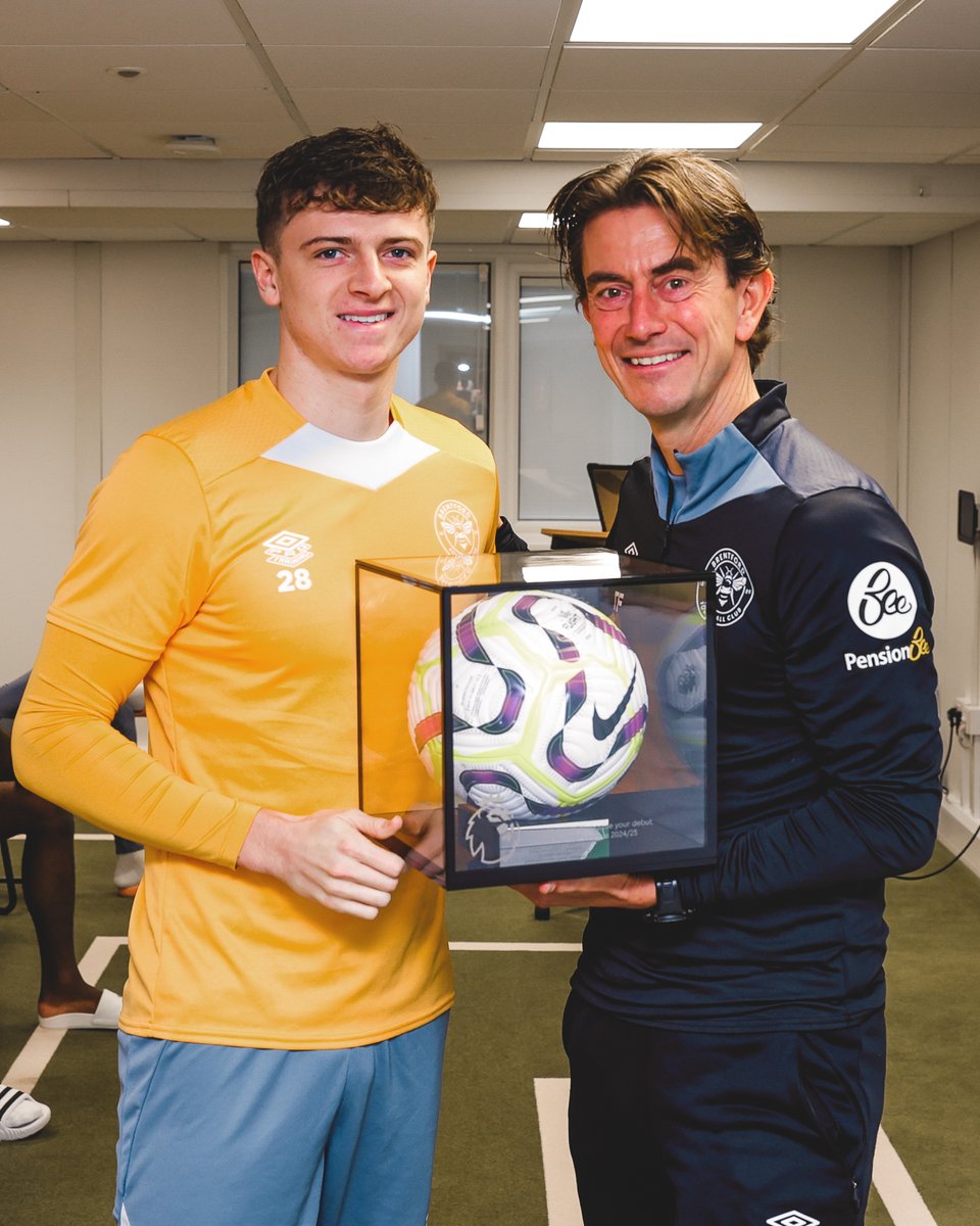 Brentford FC tweet media