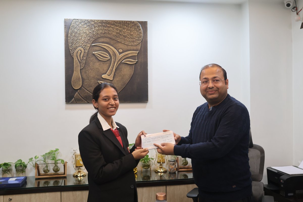 cimagecollege's tweet image. Students receiving Reward Cheque after the Completion of 360 Degree Business Simulation Program organized at CIMAGE.
#businesssimulation #BusinessProgram #cimagecollege #patna