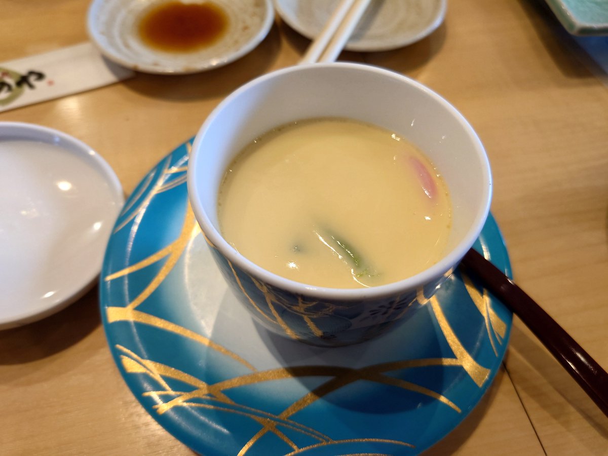 janky2222's tweet photo. 氷見も能登だよね
ってことで、氷見のすしの屋さん。
氷見の寿司屋と言えばきときと寿司が有名だけど、個人的にはすしの屋さんも負けてない。
ここは本当に安くて美味くて地元民で混んでる。

#能登ウマイヨ 
#能登活
#氷見ウマイヨ
#氷見の寒ブリ https://t.co/iLPLuoBL0n