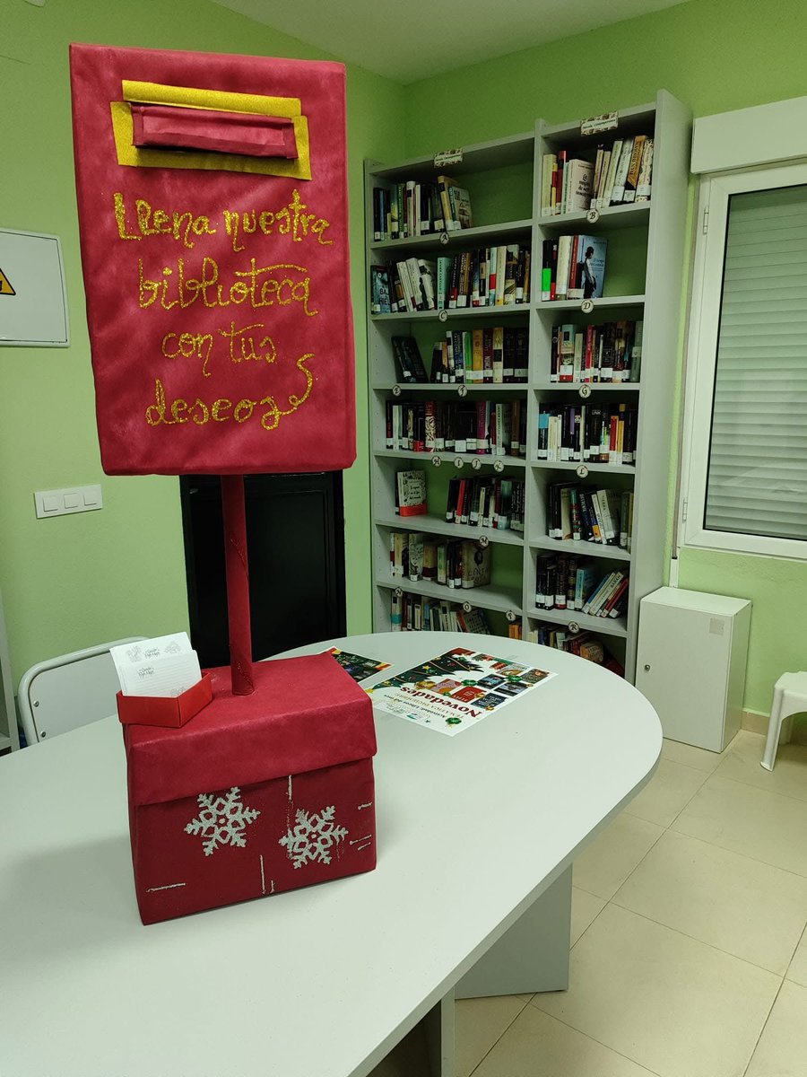 CepaElPilar's tweet photo. Papá Noel y los Reyes Magos se pasarán por el CEPA El Pilar para traer aquellos libros que os gustaría leer. Echa tu carta en nuestro buzón y llena nuestra biblioteca con tus deseos.#Rebex https://t.co/GTiRcs6JMU