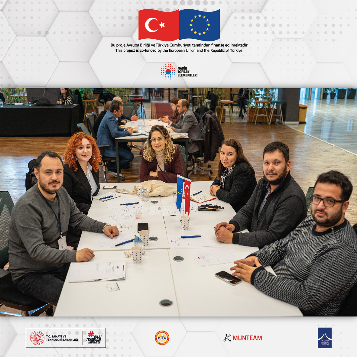 reeturkiye's tweet photo. 🗓 “Sürdürülebilir bir NTE Tedarik Zinciri İçin Çevik Ortaklıklar Kurmak” temalı Nadir Toprak Elementleri (NTE) Projesi B2B Toplantısı, 6 Aralık 2024 tarihinde proje faydalanıcıları ve sektörel paydaşların katılımıyla Kocaeli Bilişim Vadisi’nde gerçekleştirildi. 🌟

#NTEProjesi https://t.co/XZue39Gf1Q
