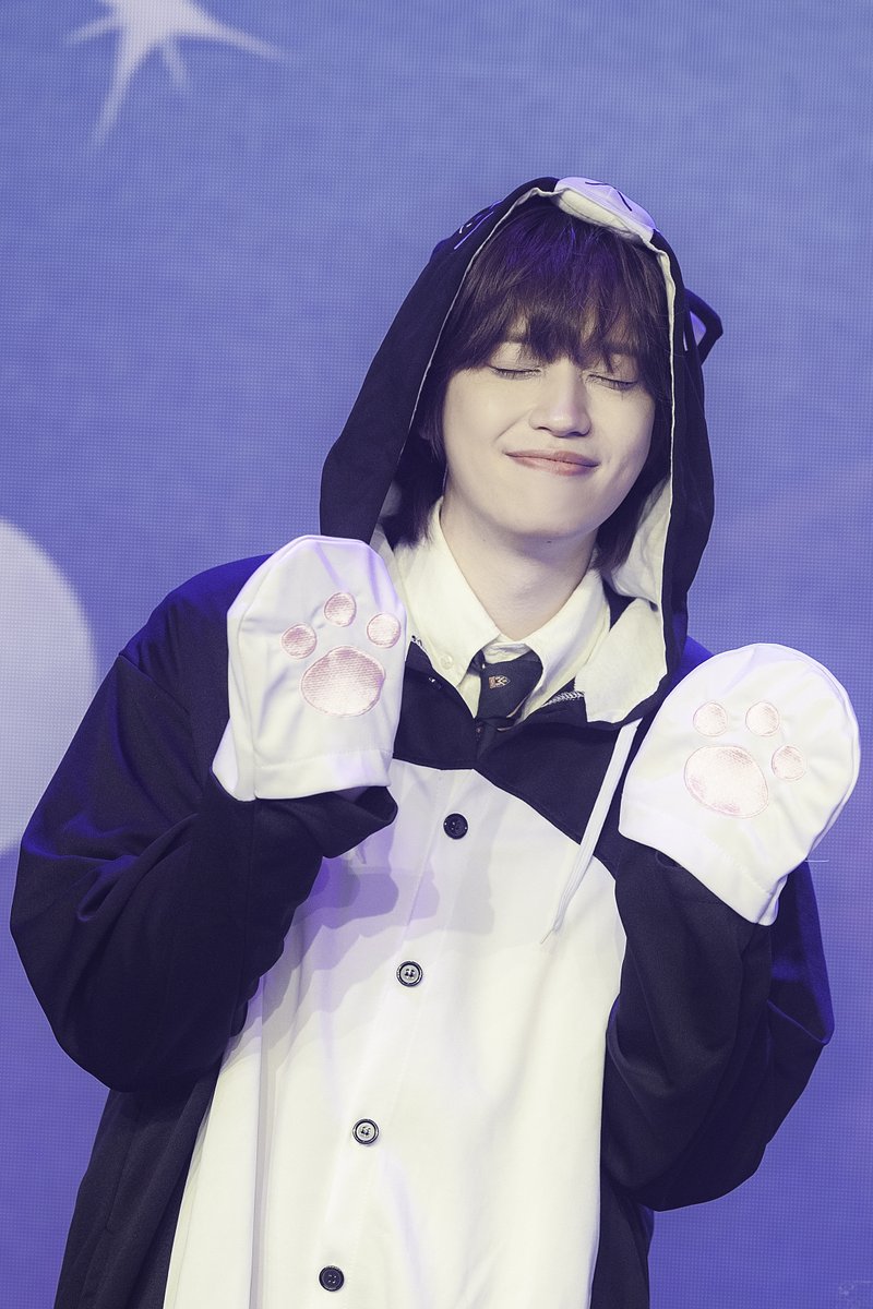 241208 <Ever HappiNIEL> 엔리스 팬미팅

냥냥 /ᐠ._. ྀིマ !

#틴탑 #니엘