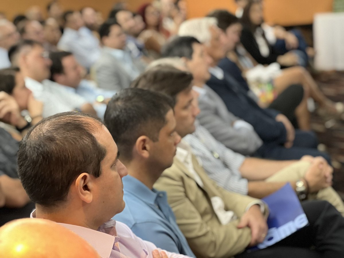 Jovenes Cem tweet media