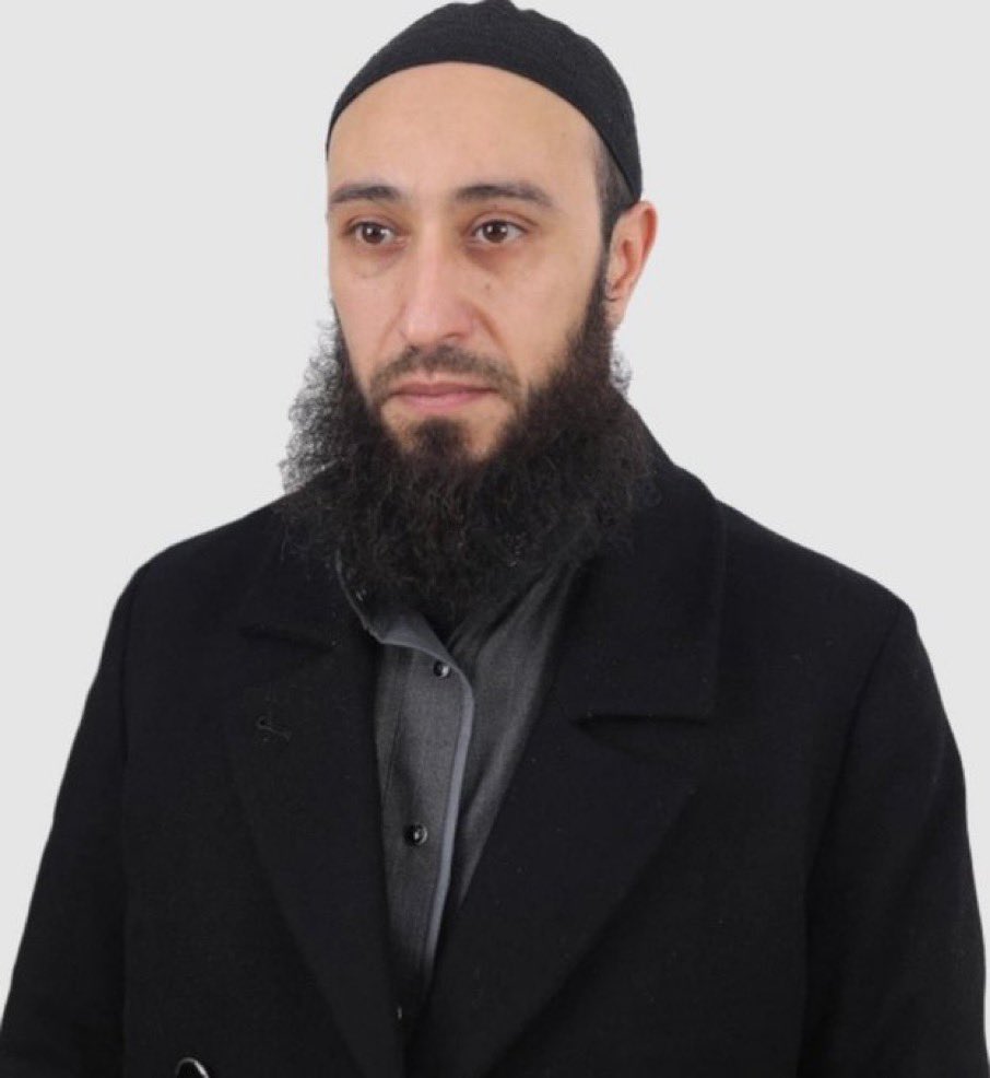 🇸🇾 | #ÚltimaHora El nuevo ministro de Justicia sirio anuncia la implementación de la Sharia (ley islámica).

Las mujeres ya no podrán ser jueces en Siria; las jueces actuales serán destituidas de sus cargos.