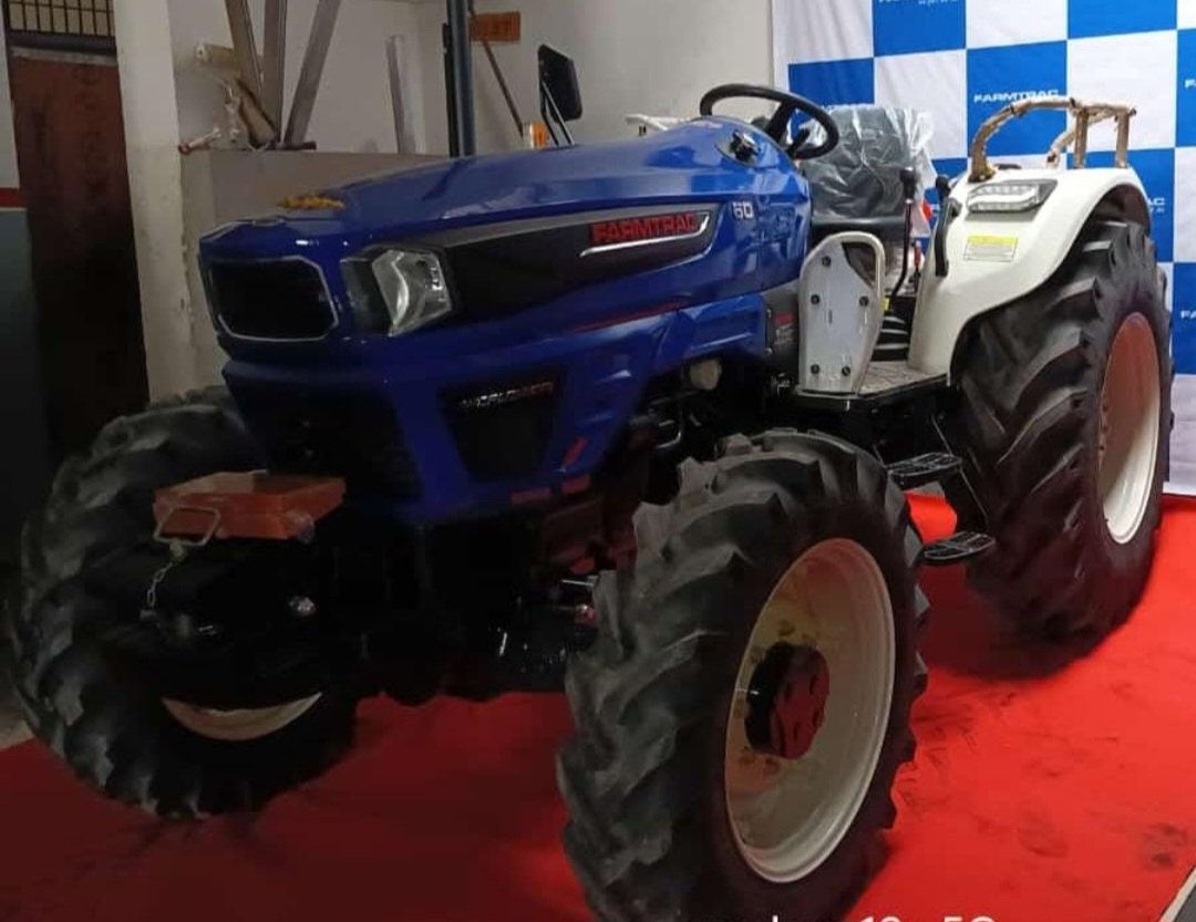 ManishA54563042's tweet image. @realnikhilnanda @nishant_nanda @iamneerajkanwar @agnihotri91 @aajtak @Chhonker01 @navyaN_nanda @earth2angel @JohnDeere @anandmahindra @rajes @amitabhk87 @dhanecharajesh @SrBachchan @ShenuAgarwal एस्कॉर्ट कंपनी के द्वारा अभी तक कोई समाधान नहीं किया गया है