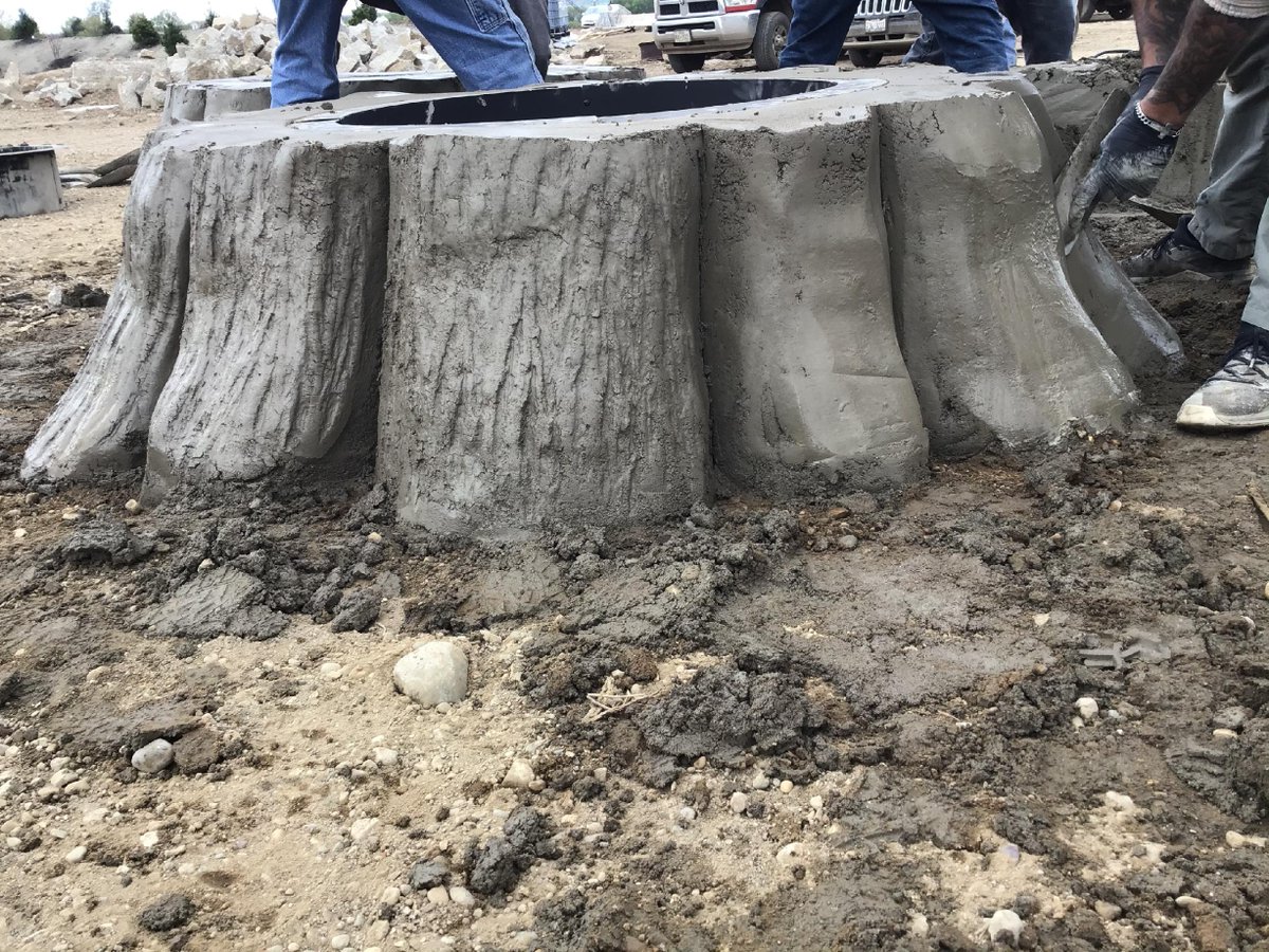 JoeSusanYSBH's tweet image. 🔥 Why settle for a boring backyard when you can have a fire pit that's as unique as your quirks? 🌟 Whether you're a gas-guzzler or a wood-loving traditionalist, our custom designs are hotter than your favorite roast! 😏✨ #OutdoorFun #FirePitGoals #HandcraftedMagic