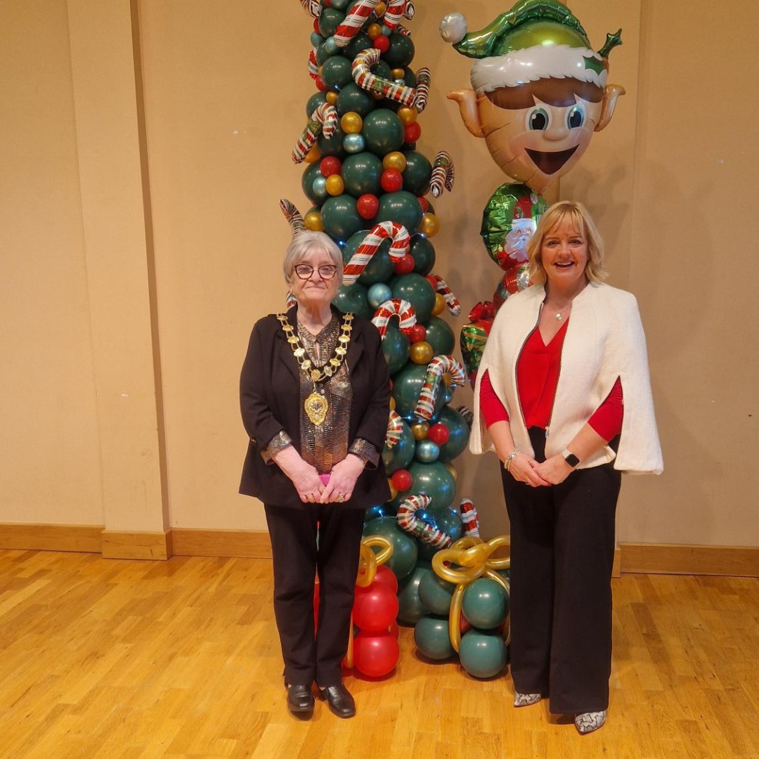 Northern Trust (@nhsctrust) on Twitter photo Our fostering service Christmas party in Ballymena featured a visit from Santa and Ulster Rugby's Ethan McIlroy, James McNabney & Rob Baloucoune🎅
<a href="/Mayor_MEA/">Mayor MEABC</a>, who herself was a foster carer and adopter, also joined the fun.
Thank you to all involved ☺️
#MakingADifference Our fostering service Christmas party in Ballymena featured a visit from Santa and Ulster Rugby's Ethan McIlroy, James McNabney & Rob Baloucoune🎅
<a href="/Mayor_MEA/">Mayor MEABC</a>, who herself was a foster carer and adopter, also joined the fun.
Thank you to all involved ☺️
#MakingADifference