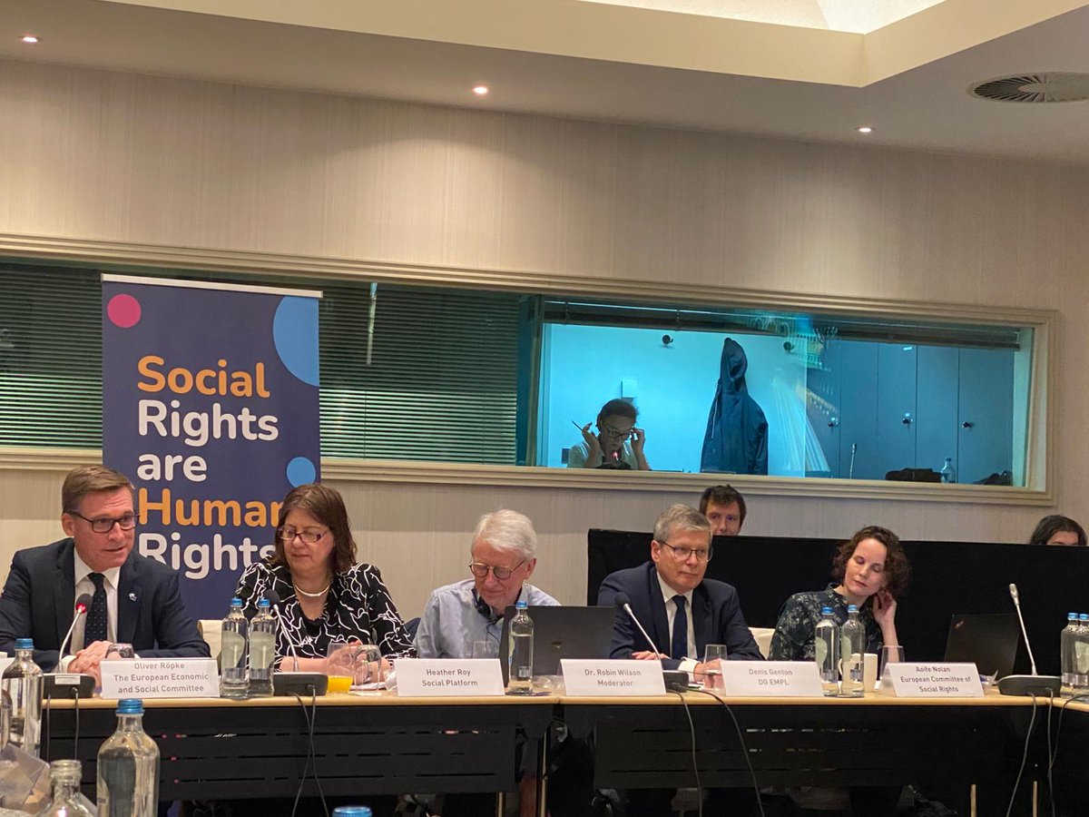 Today, at the Social Rights Roundtable in Brussels, we reaffirmed that social rights are human rights.
 
Bridging the European Social Charter &amp; the EU's Social Pillar is key to combat poverty, exclusion &amp; foster justice.
 
Let’s unite for a stronger Social Europe. 🌍🤝
