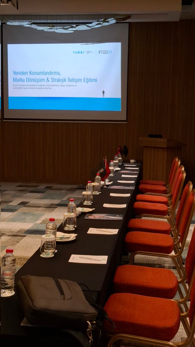 Bugün, marka dünyasında yeni yollar açtık. İmza'nın yeniden konumlandırma stratejilerini ve marka değerlerini nasıl artırabileceğimizi ele aldık.

Her adımda gelişime açık olmak ve doğru stratejilerle ilerlemek hepimize ilham veriyor. 🚀