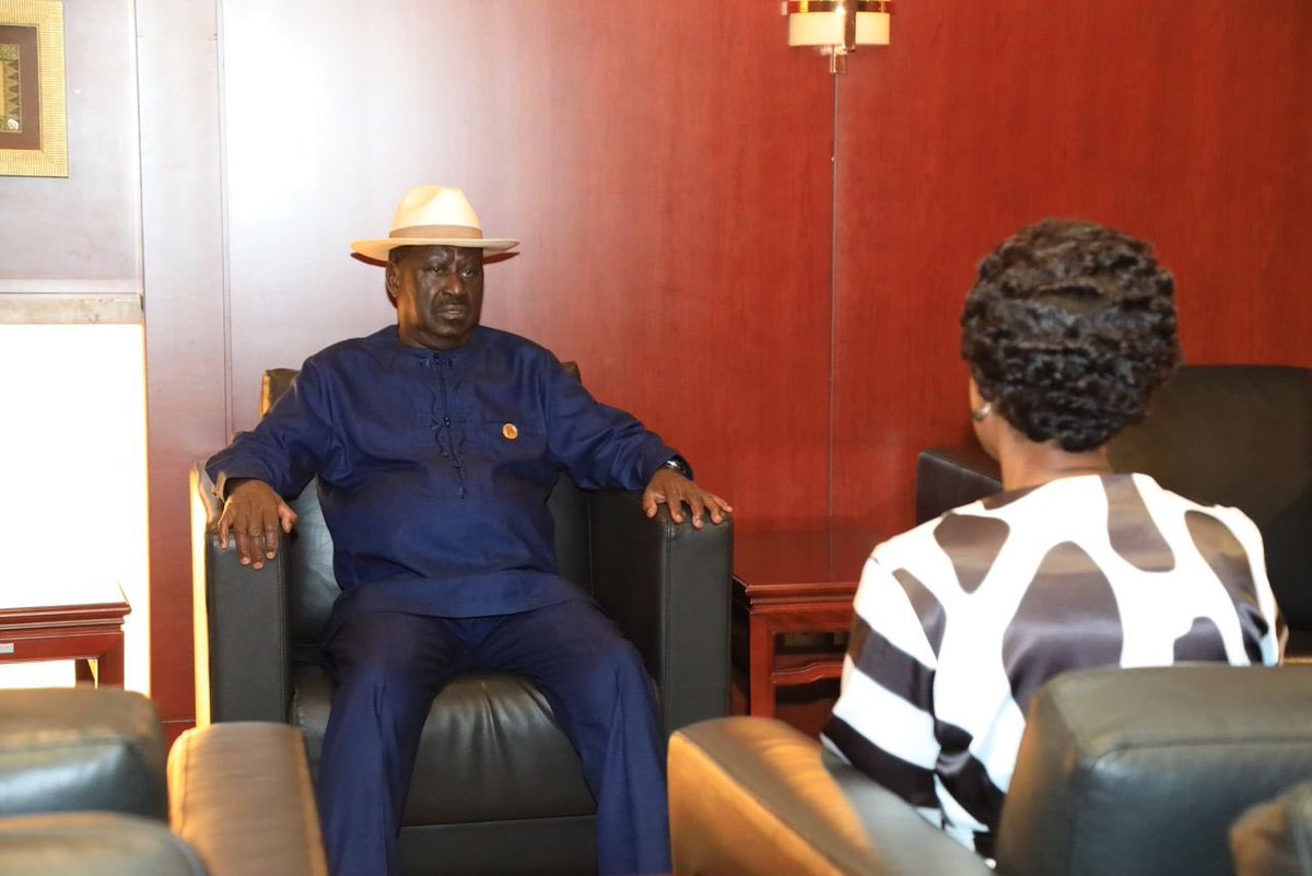 _AfricanUnion's tweet photo. 𝐇.𝐄. 𝐑𝐚𝐢𝐥𝐚 𝐀𝐦𝐨𝐥𝐨 𝐎𝐝𝐢𝐧𝐠𝐚, 𝐅𝐨𝐫𝐦𝐞𝐫 𝐏𝐫𝐢𝐦𝐞 𝐌𝐢𝐧𝐢𝐬𝐭𝐞𝐫, 𝐊𝐞𝐧𝐲𝐚 at the African Union Headquarters in preparations for the Mjadala Afrika debate.

Read his 𝐯𝐢𝐬𝐢𝐨𝐧 for Africa’s transformation here. 
𝐄𝐧𝐠𝐥𝐢𝐬𝐡 -https://t.co/xlZYaSYtKt
𝐅𝐫𝐞𝐧𝐜𝐡 - https://t.co/Y6aVCmvla1
𝐀𝐫𝐚𝐛𝐢𝐜 -  https://t.co/BBUnDg50c2
𝐏𝐨𝐫𝐭𝐮𝐠𝐮𝐞𝐬𝐞 -https://t.co/TRnmlP8PbK
𝐒𝐩𝐚𝐧𝐢𝐬𝐡 - https://t.co/dLYSBjUOSS
𝐒𝐰𝐚𝐡𝐢𝐥𝐢 - https://t.co/8DHFYoNXFa

Follow the debate live on  TV or via livestream [https://t.co/38iVyoXIiV]
📅𝟏𝟑 𝐃𝐞𝐜𝐞𝐦𝐛𝐞𝐫 𝟐𝟎𝟐𝟒 
📍African Union Headquarters
⌚️19:00-21:00 EAT 
⌚️18.00-20.00 CAT 
⌚️16.00-18.00 GMT.

🌐For more details about the upcoming Debate, visit- https://t.co/REGXlB2Sfa
#MjadalaAfrika