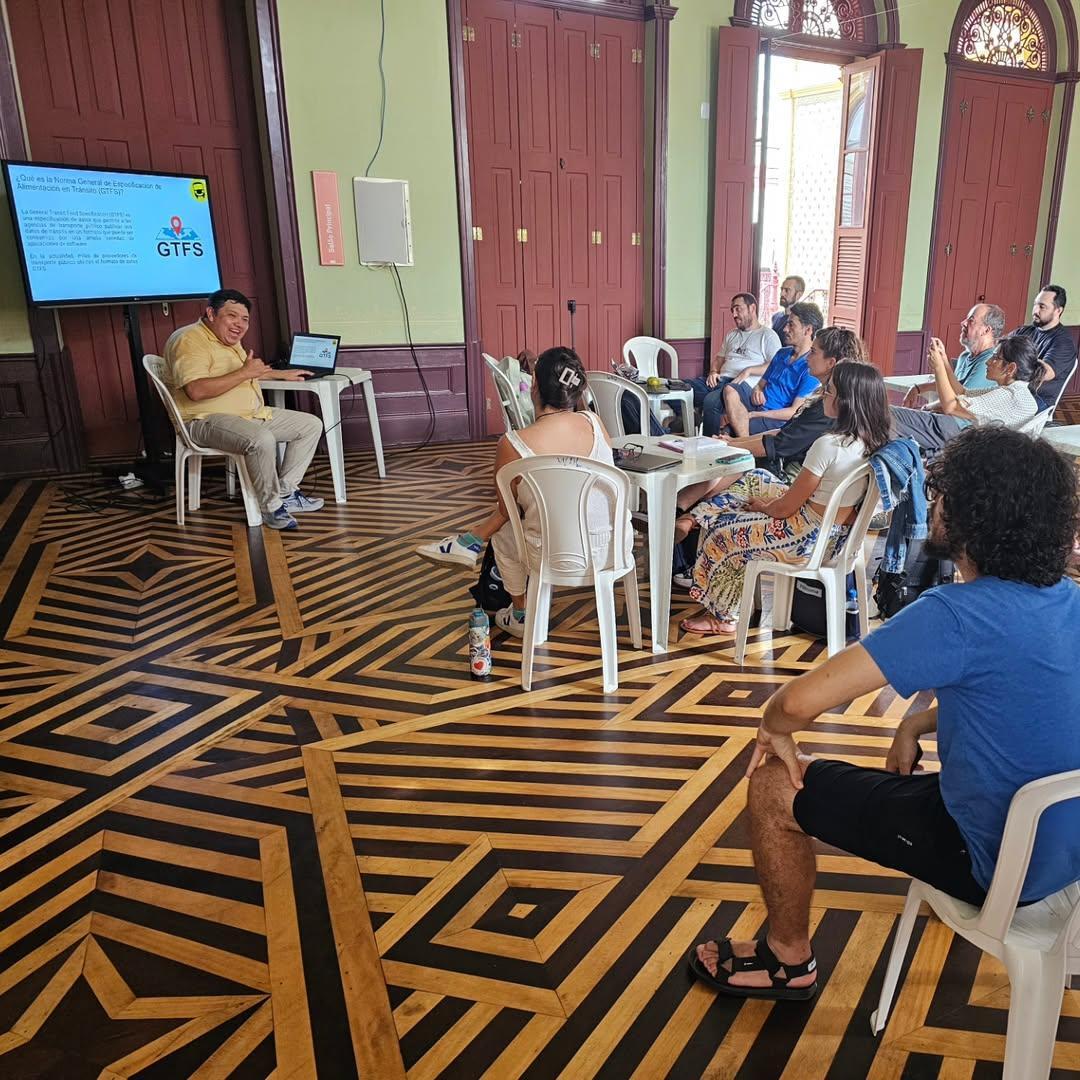 TrufiAssoc's tweet image. Trufi&apos;s Leonardo Gutiérrez shared insights on mapping the future of public transport in Latin America at SOTM LATAM 2024 in Belém, Brazil.

Photos via IG @sotmlatam

#SotMLatam2024 #OpenStreetMap #SOTM #opendata #Americas #SouthAmerica #Brazil #TransportationJustice #TrufiAssoc…