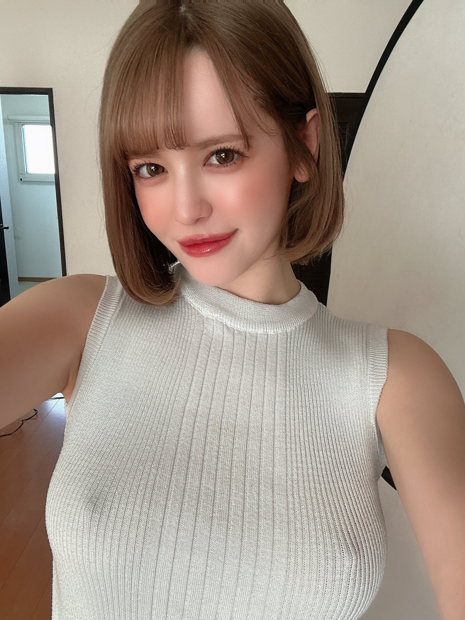千鶴えま Emma Chizuru🕊️🤍 on X: 