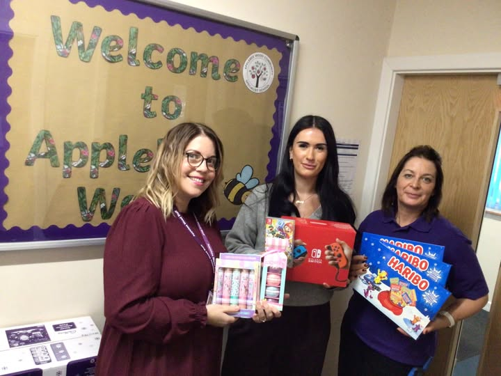 Many thanks to <a href="/TilburyNorth/">Tilbury Douglas Building North</a>  who have surprised us by donating some fantastic raffle prizes to our Christmas Fair fundraiser. Chloe delivered the brilliant treats on Wednesday. A huge thanks from us all at Applebee Wood 🥰😘