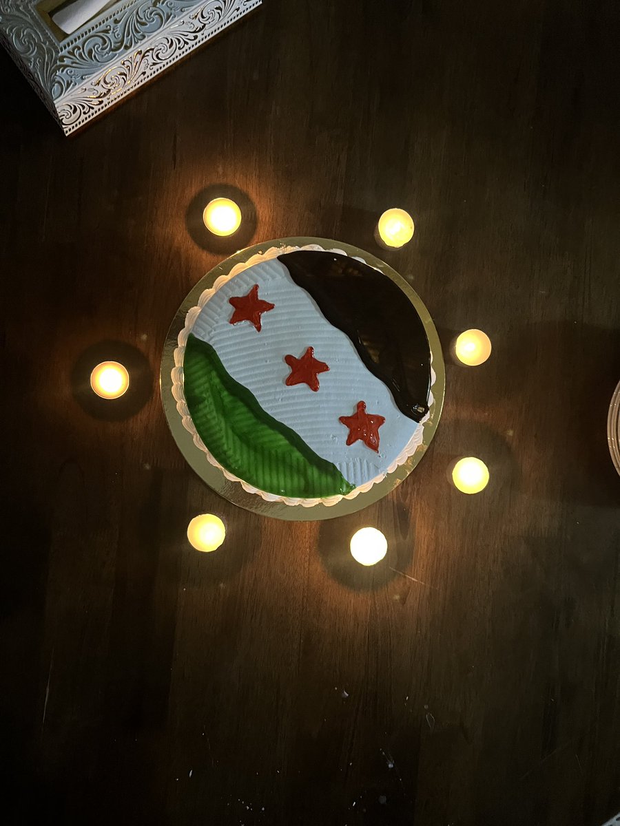iyadhomse's tweet photo. #ردع_العدوان 
اتمنى من ادارة العمليات المشتركة اجبار الشباب على الزواج مرتين او اكثروذلك بسب كثرة تعدد النساء بمقابل الشباب والرجال 👹���👹
مقدم الطلب الشهيد اياد الحمصي https://t.co/Ssg9R98V0K