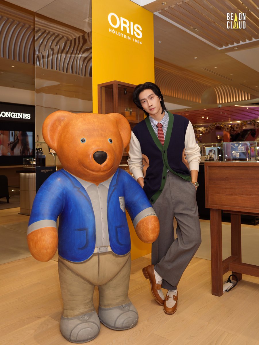 beoncloud_th's tweet photo. ขอบคุณแฟน ๆ ที่ส่งกำลังใจให้ ไบเบิ้ล ที่งาน Central Chidlom: The Store of Bangkok Grand Opening - ORIS ในวันนี้มาก ๆ นะคะ✨🫶🏼

#OrisWatchxBible
#Oris #OrisWatch #CentralChidlom #CentralChidlomGOP https://t.co/9r60XEZ2M8