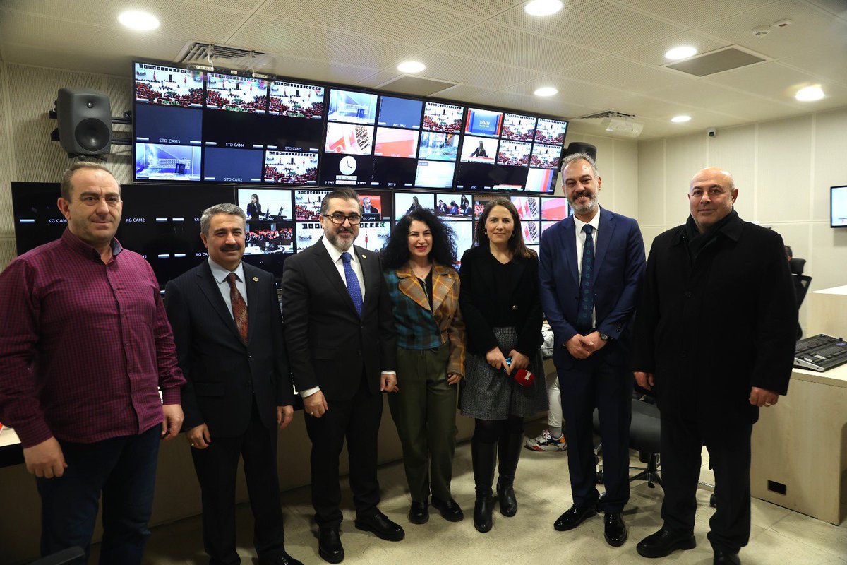 MustafaAlkayis's tweet photo. TBMM TV’yi 30. Kuruluş Yıldönümü vesilesiyle İstanbul Milletvekilimiz Sn Adem Yıldırım ile beraber ziyaret ettik. 

Demokrasimizin sesi olan TBMM TV, 30 yıldır millet iradesinin en şeffaf şekilde takip edilmesini sağlayarak önemli bir görevi yerine getiriyor.

Gazi Meclisimizin çalışmalarını halkımıza ulaştıran, demokrasimizin güçlenmesine katkıda bulunan TBMM TV’nin 30. kuruluş yıldönümünü kutluyor, emeği geçen herkese teşekkür ediyorum.

#TBMM @avademyildirim